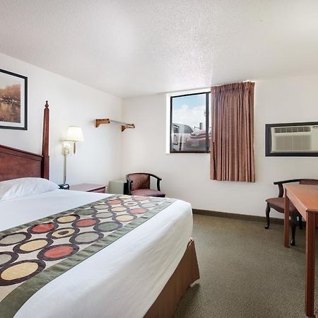 Serena Inn & Suites Of Rapid City Eksteriør billede