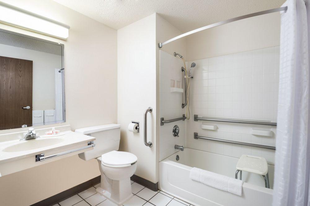 Serena Inn & Suites Of Rapid City Eksteriør billede
