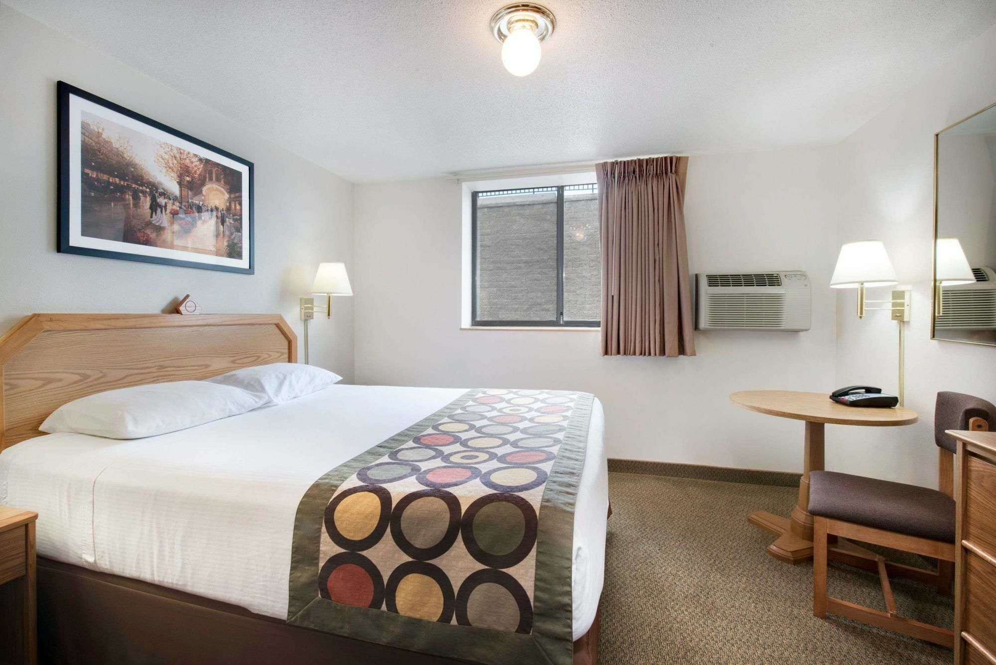 Serena Inn & Suites Of Rapid City Eksteriør billede